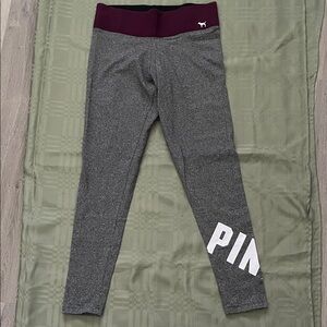Victoria’s Secret Pink leggings